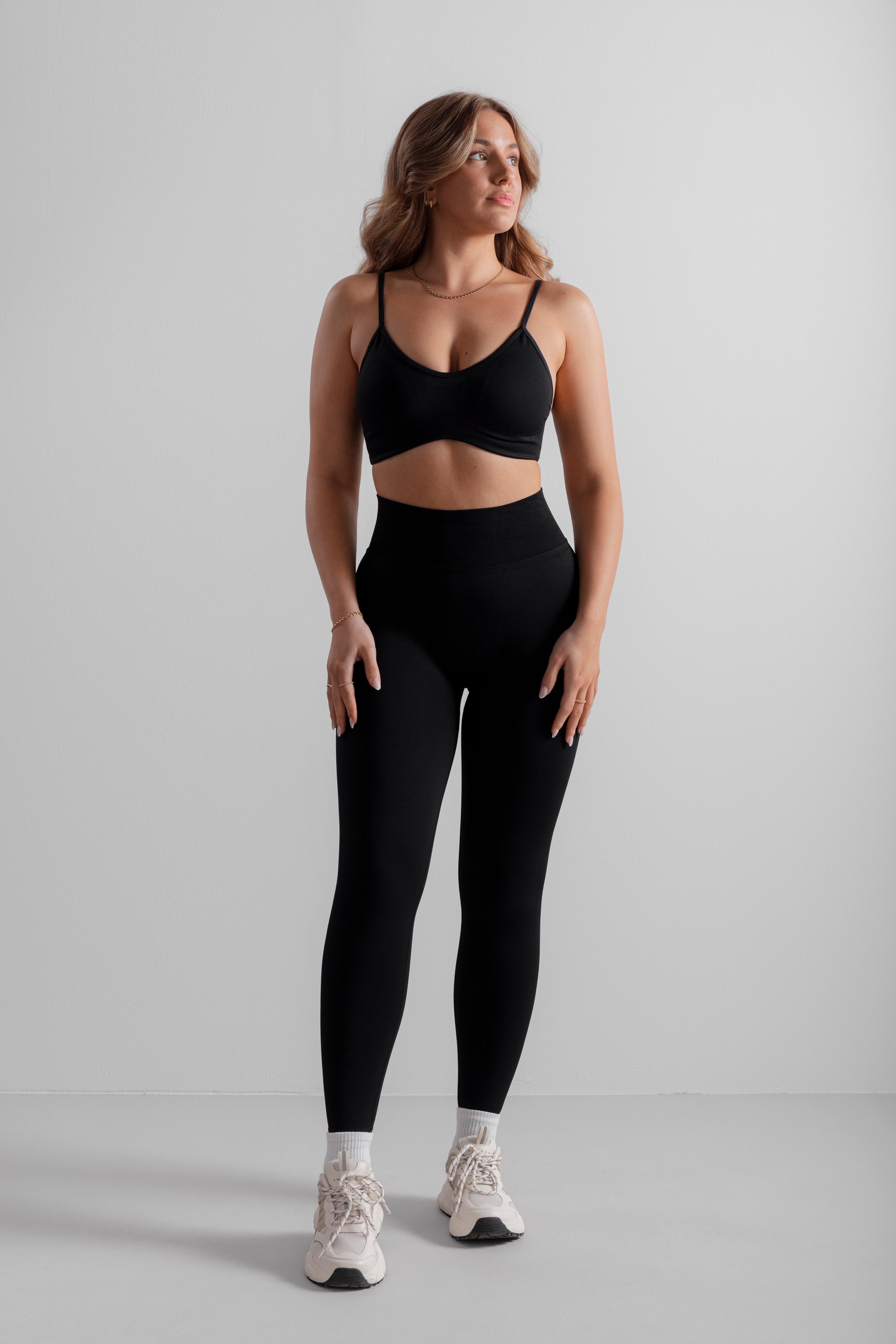 Core Seamless Bra - Black