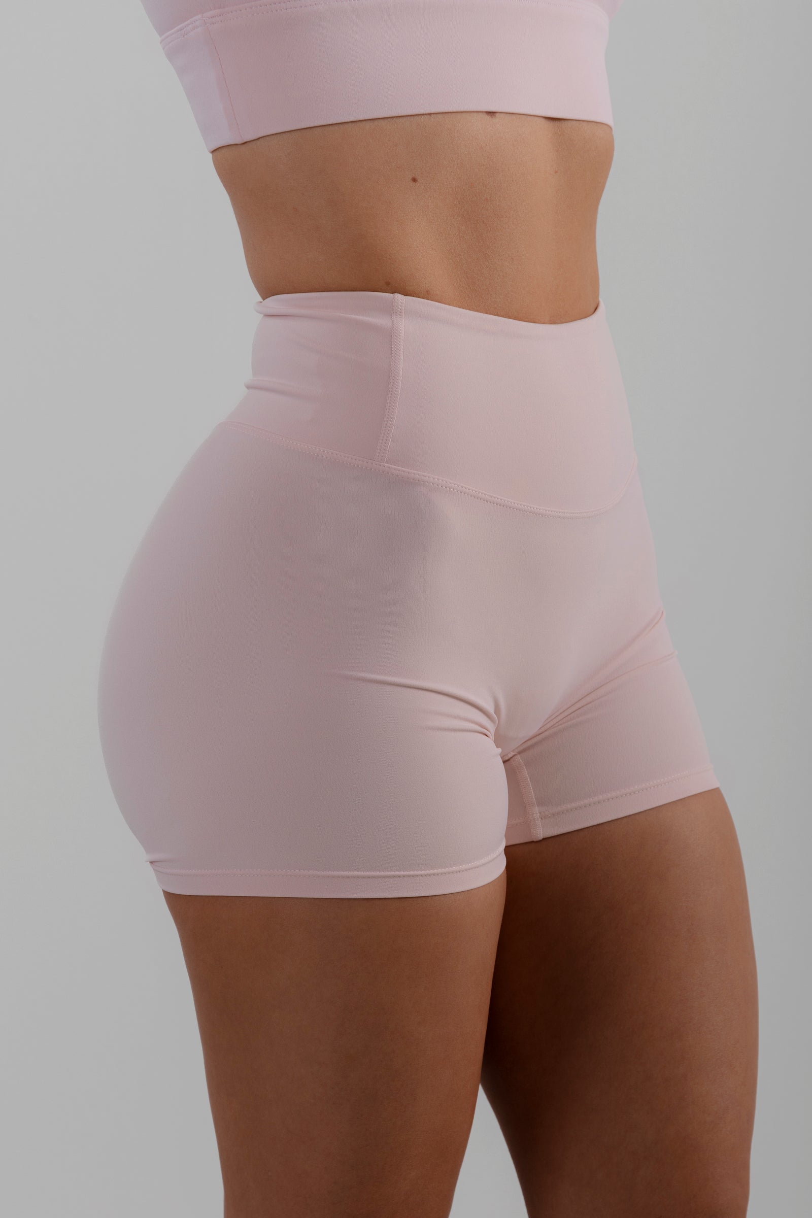 Forme Shorts – Soft Pink