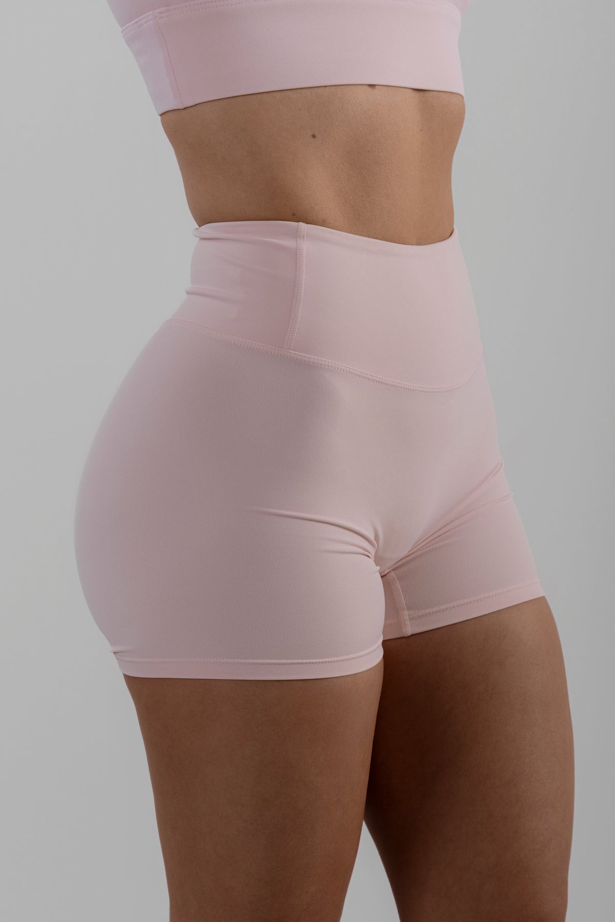 Forme Shorts – Soft Pink