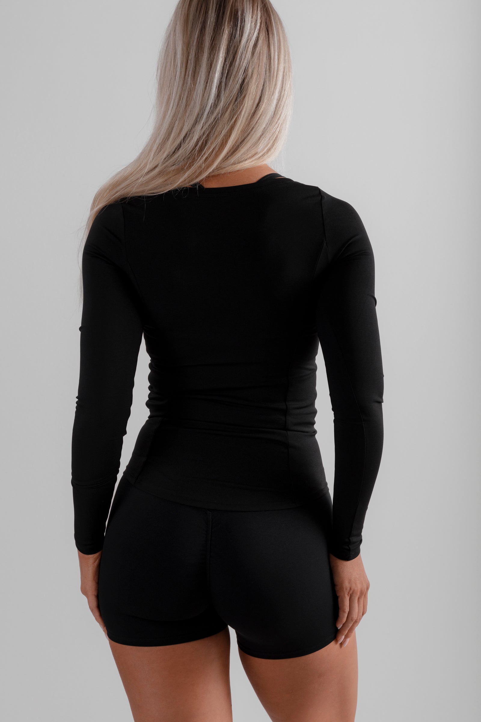 Forme Long Sleeve - Black