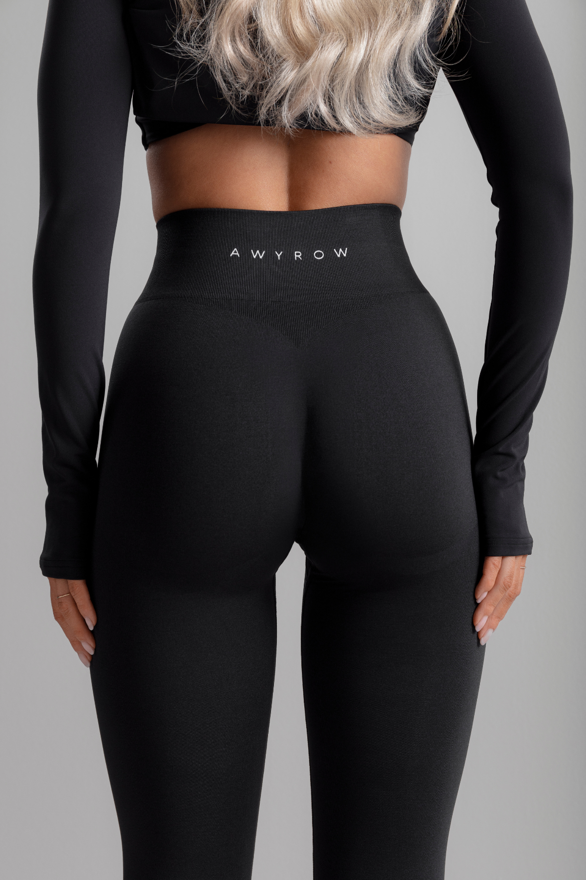 Solid Black Essence Seamless Tights