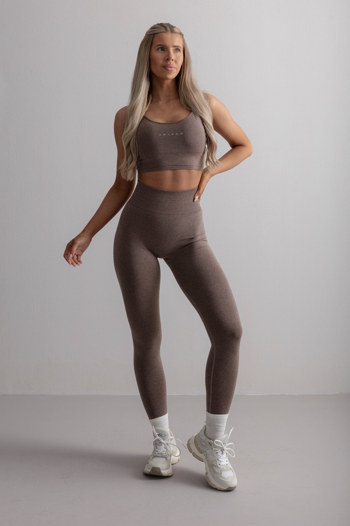 Essence Seamless Tights - Choco Brown