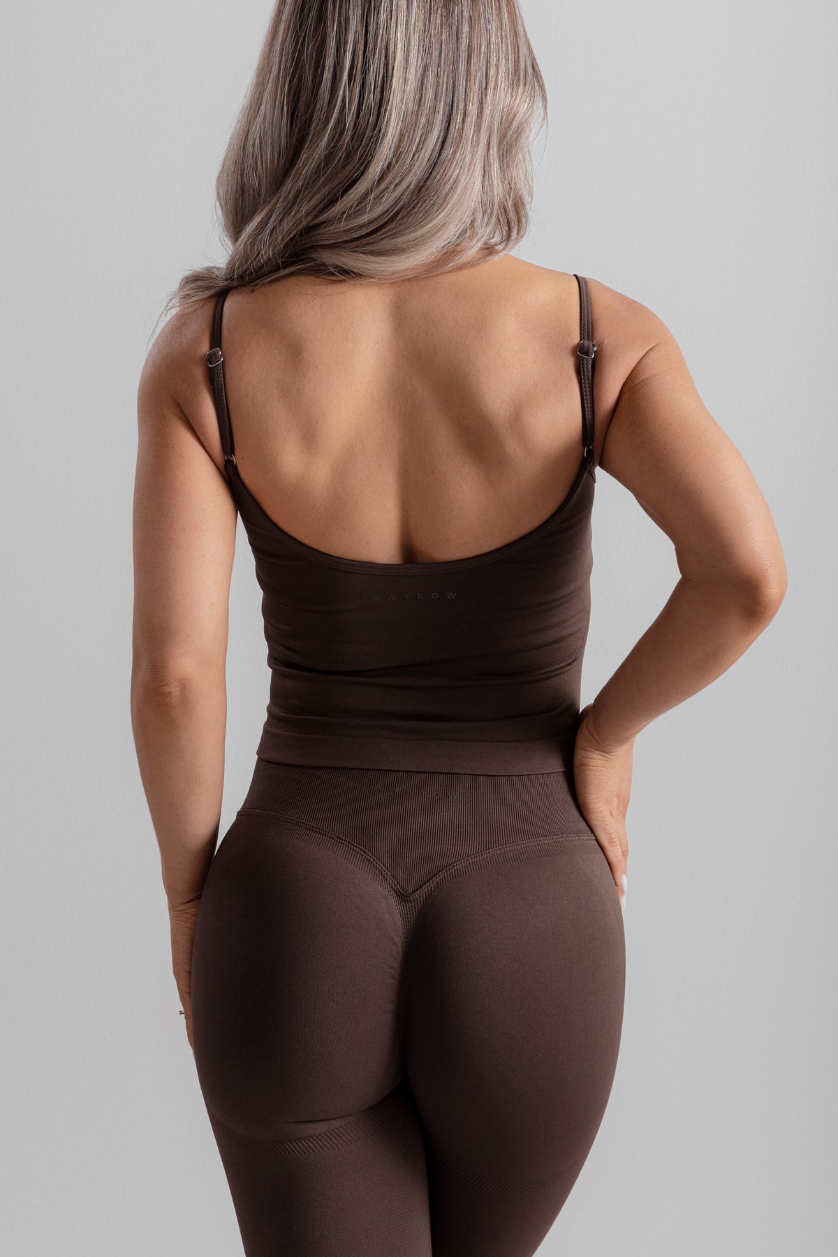 Core Seamless Tank - Cocoa