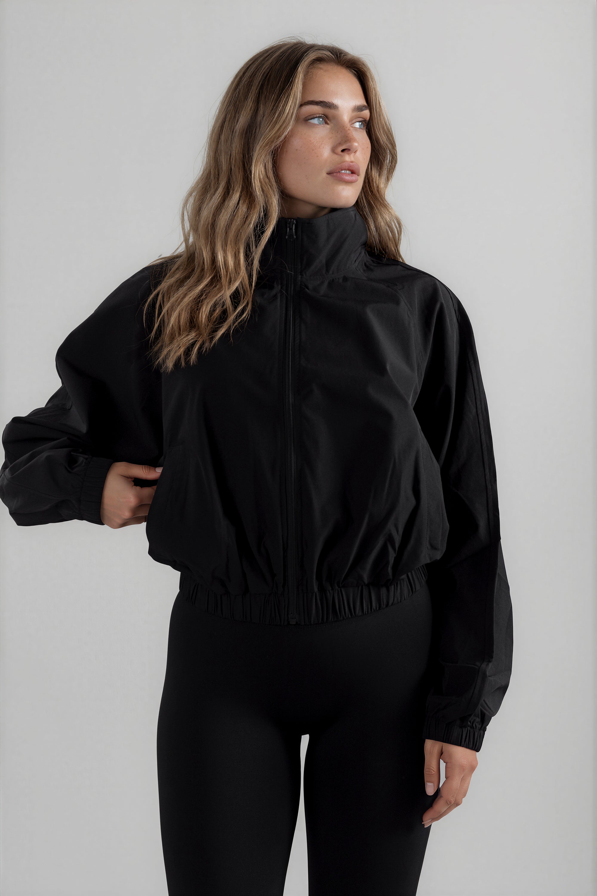 Ease Jacket - Black