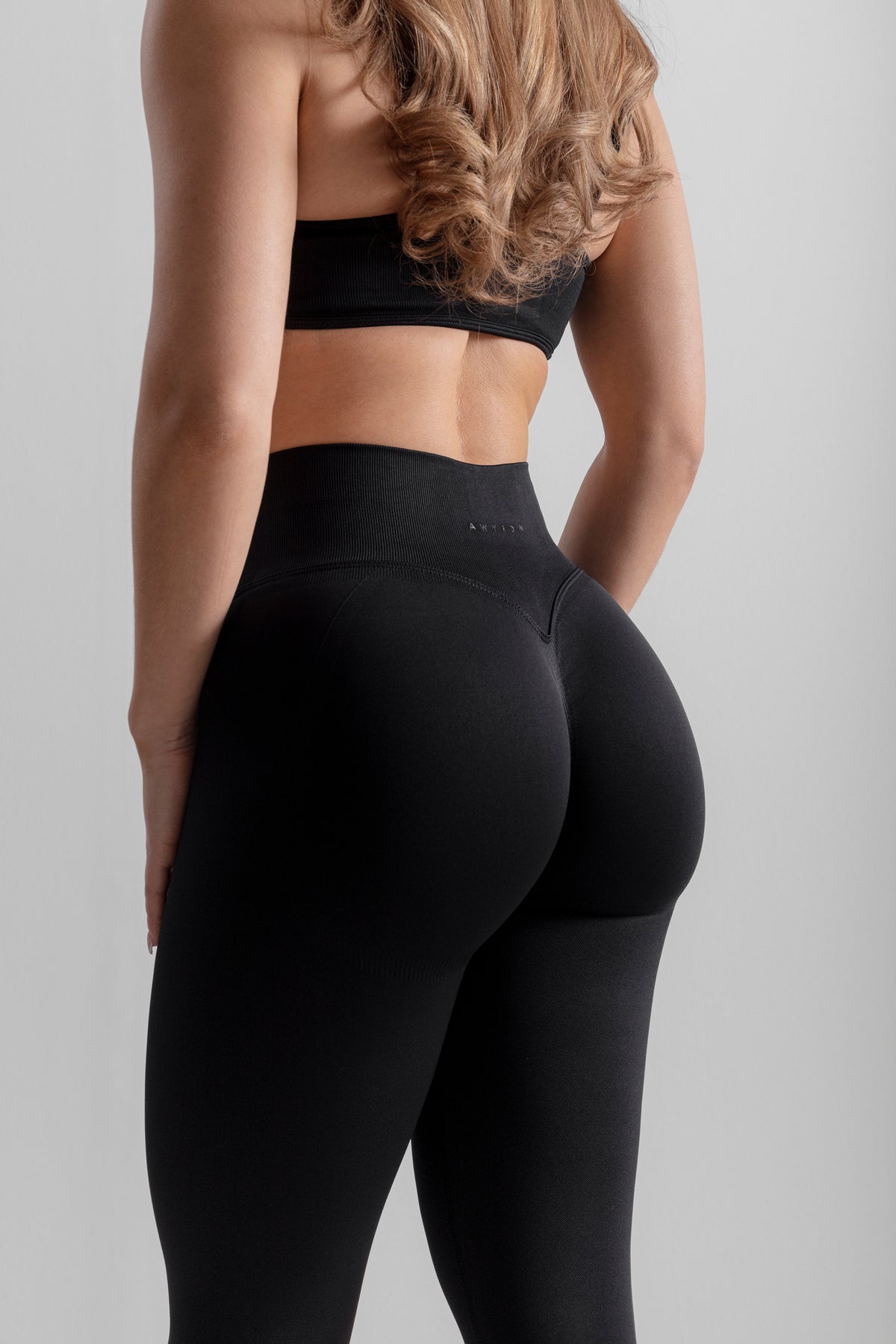 Core Seamless Tights - Black