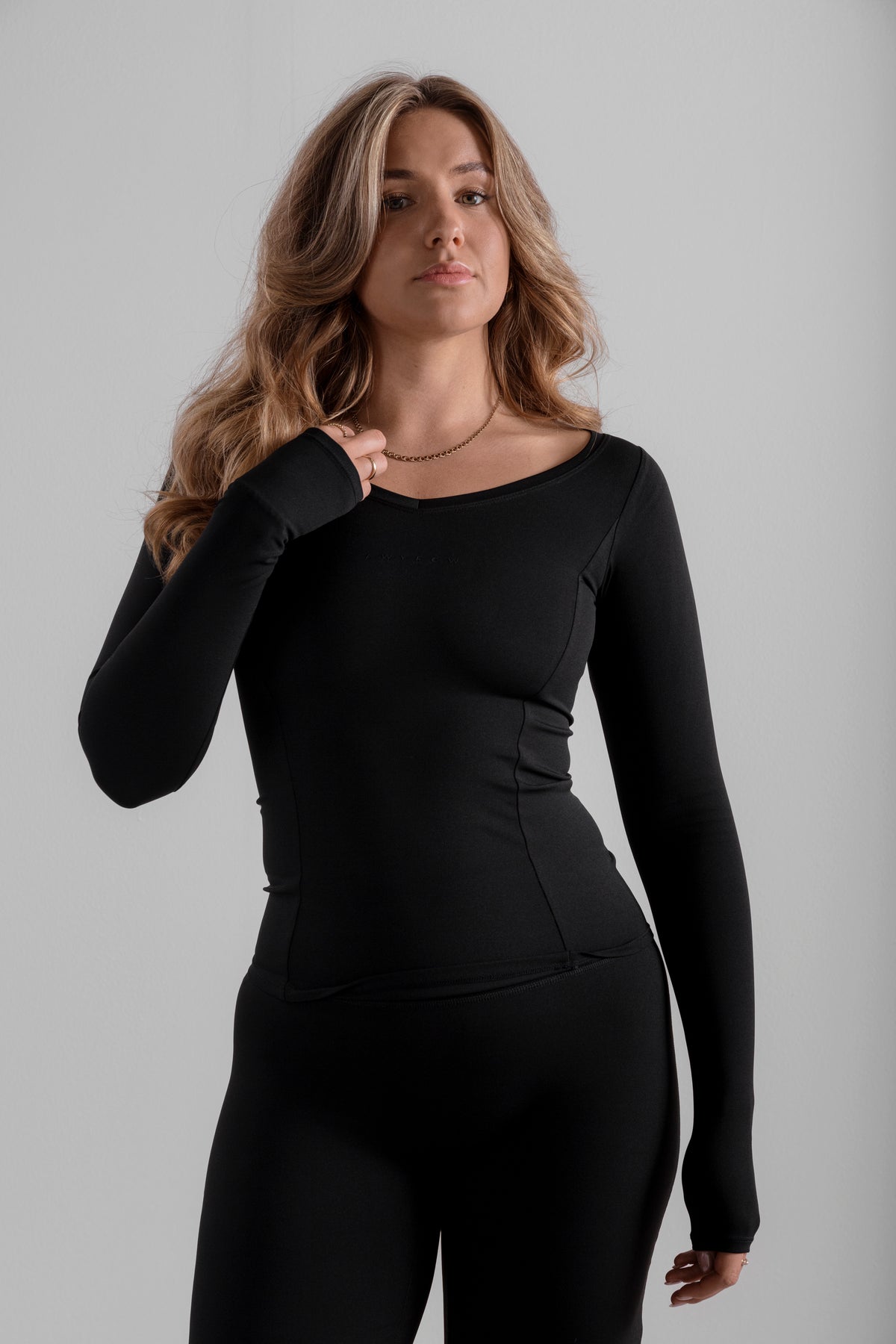 Forme Long Sleeve - Black
