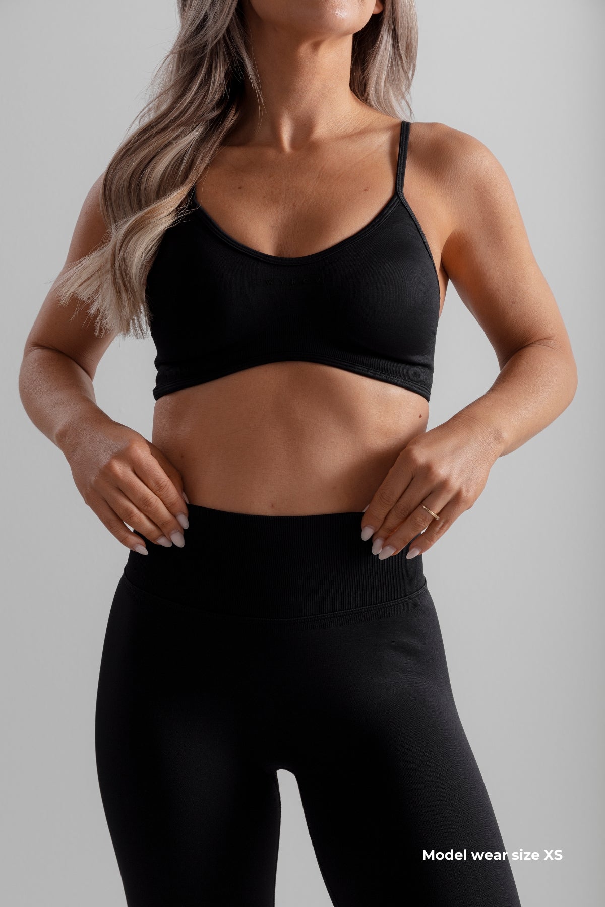 Core Seamless Bra - Black