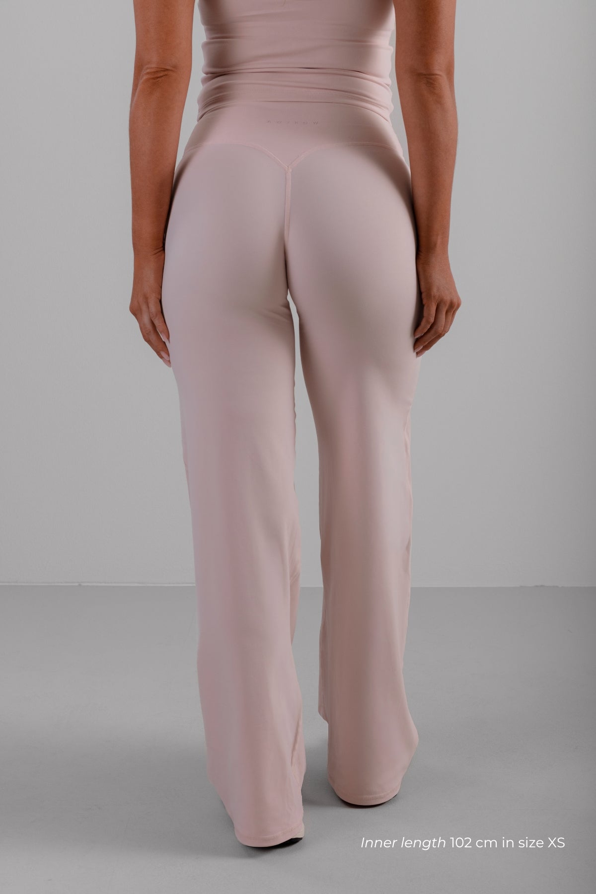 Forme Straight Pants - Soft Pink